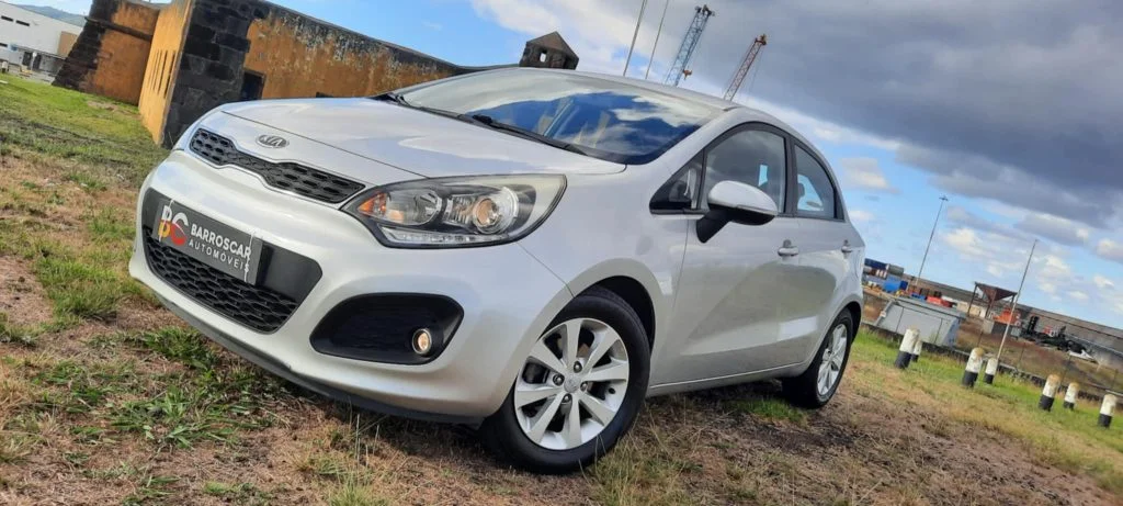 2011 - KIA RIO 1.2 CVVT EX