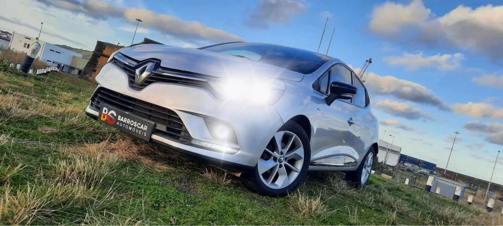 2017 RENAULT CLIO IV 0.9 TCe LIMITED