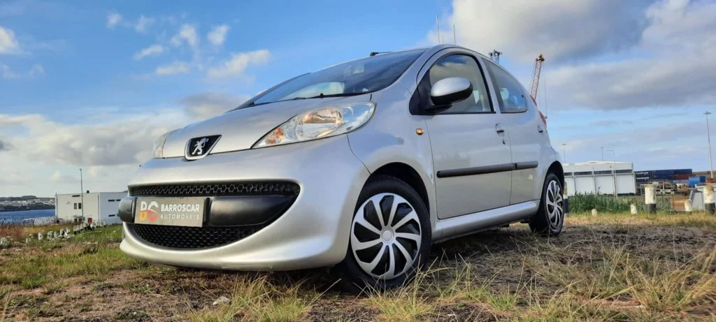 2007/02 - PEUGEOT 107 1.0 TRENDY